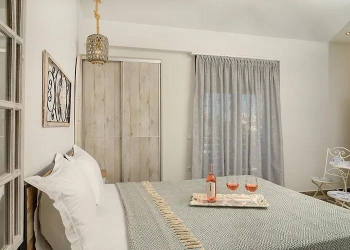Meltemi Luxury Apartments