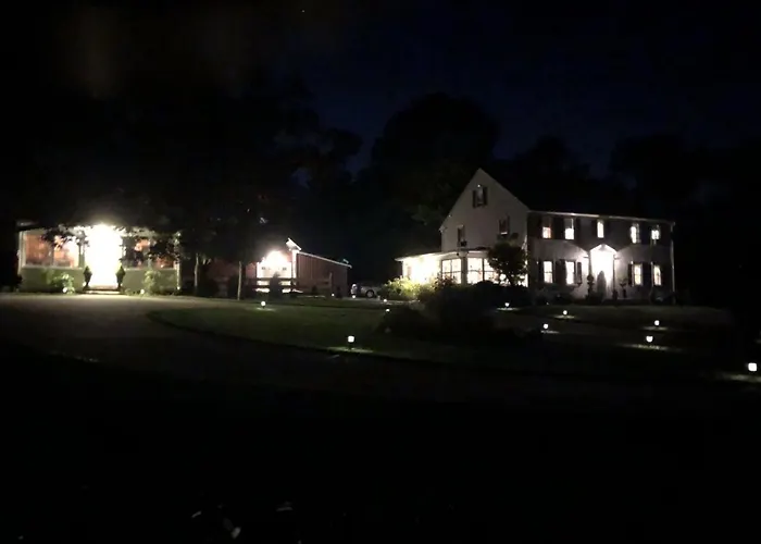 Silvershell Inn