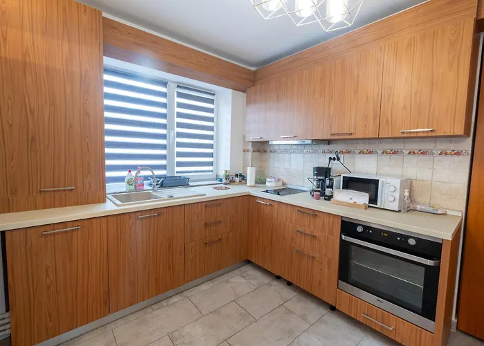 Maram Apartment - Old Town Ovidiu Square