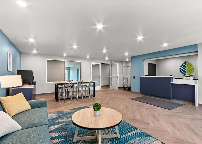 Woodspring Suites Gilbert - Mesa Gateway Airport