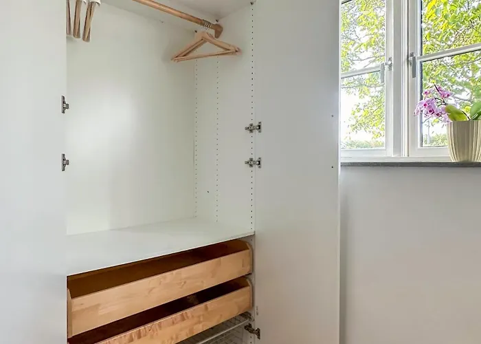 Small Independent Apartment In Lund