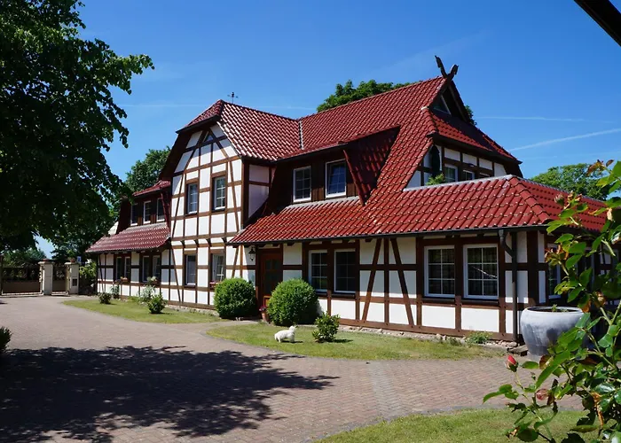 Müritzhof Vipperow direkt am Wasser