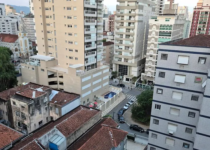 Apto a 5min da praia da Pompeia