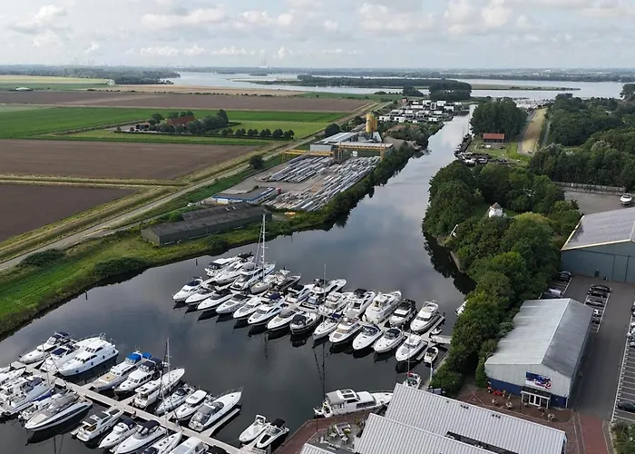 Harbour Loft 1G