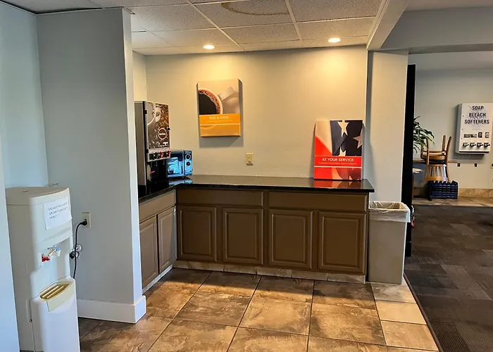 Studio 6 Suites Springfield, Oh