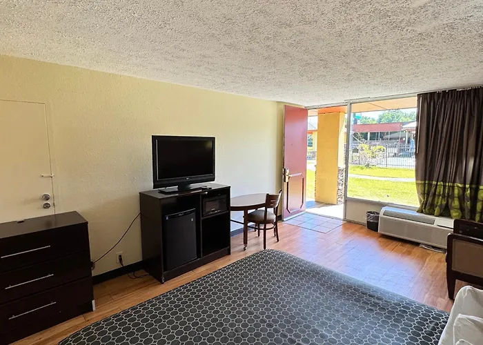 Budgetel Inn