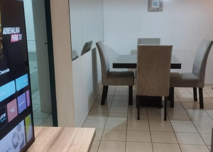 Mi Casa Su Casa 3