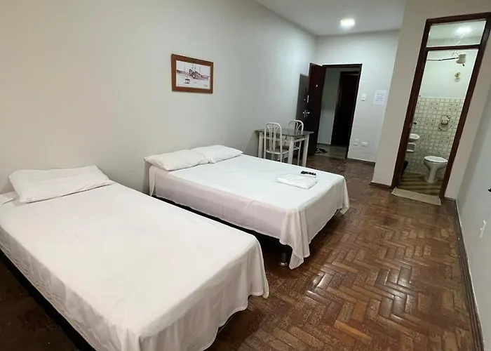 Apartamento 111 - Suíte econômica com ar condicionado