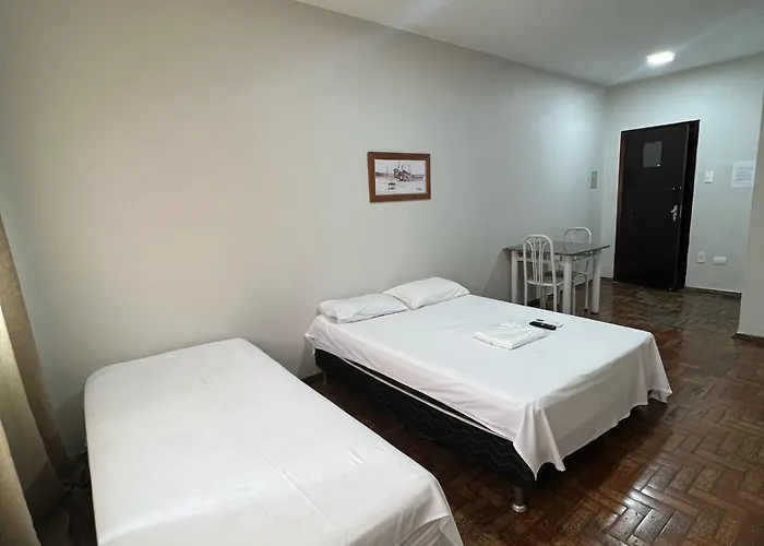 Apartamento 111 - Suíte econômica com ar condicionado