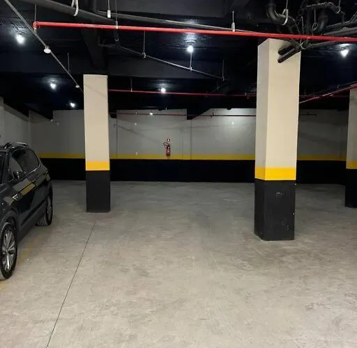 Flat de luxo no Centro com Ótima localização