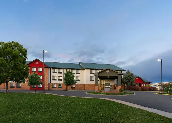 Sylo Hotel Denver Airport, A Ramada By Wyndham