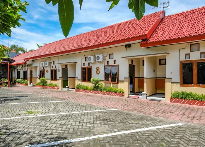 Reddoorz Syariah At Sakinah Family Tulungagung