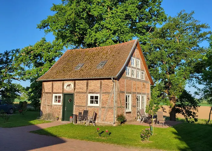 Altes Backhaus Bauernhof Vogel
