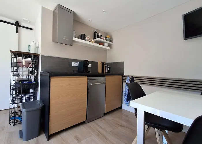 T-Rots, Prachtig Zomerhuis