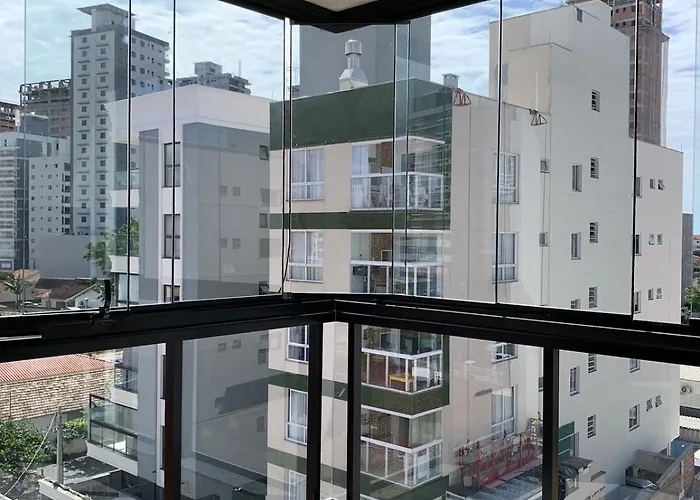 Apartamento perto do mar Porto Belo, Santa Catarina