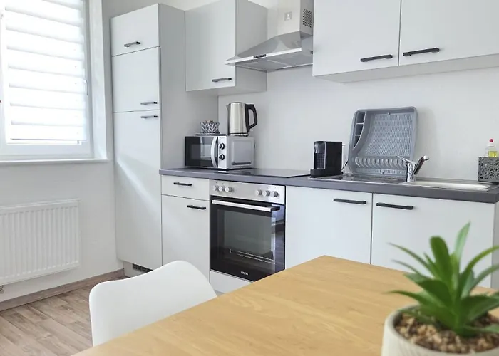 H-Apartment 4