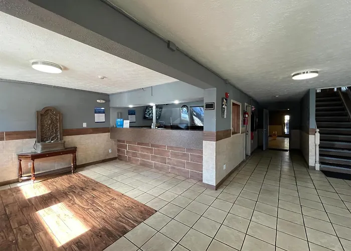Studio 6 Suites Hurricane, Wv
