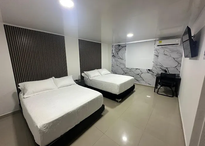 Apartahotel Plaza