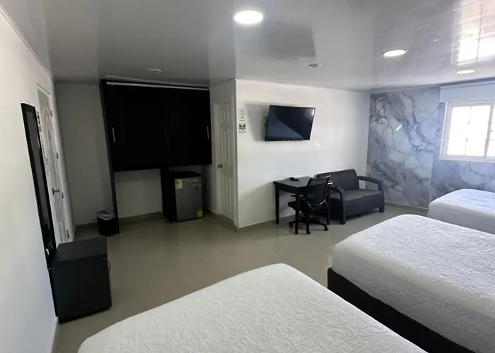 Apartahotel Plaza