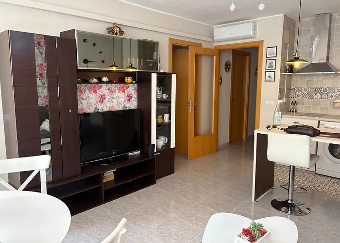 4 Min A La Playa Parking Sub Ascensor Directo Parking Rellano Ideal Vacaciones Y Trabajo