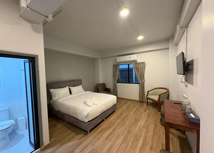 Hometown Stays Hatyai