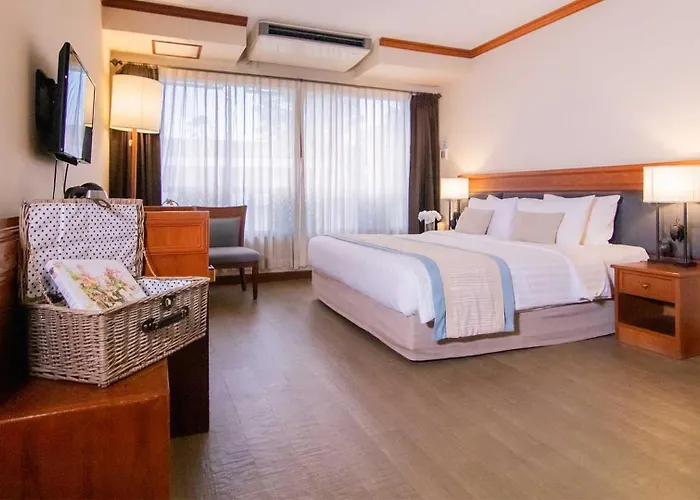 Tohsang Heritage Ubon Hotel