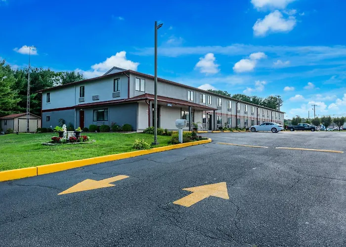 Red Roof Inn & Suites Vineland - Buena