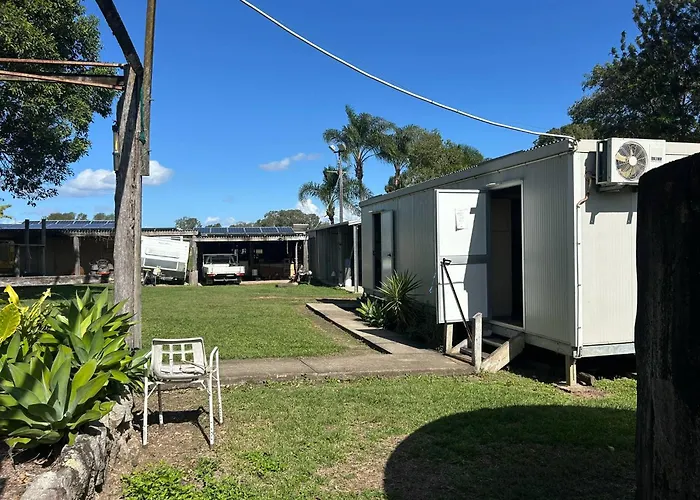 Gundy Pub & Caravan Park