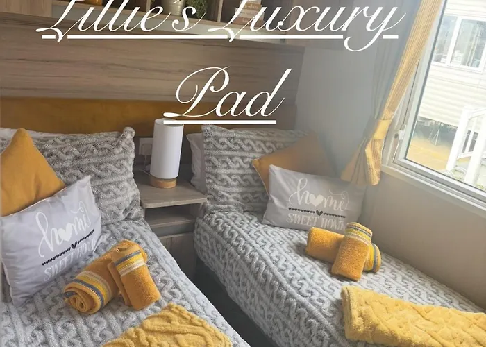 Lillies Luxury Pad At Tattershall Lakes