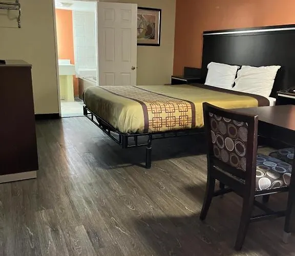 Rivera Inn And Suites