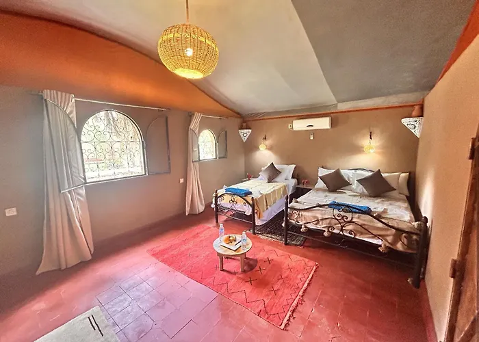 Serenity Lodge Zagora Guest House Restaurant & Desert Excursions