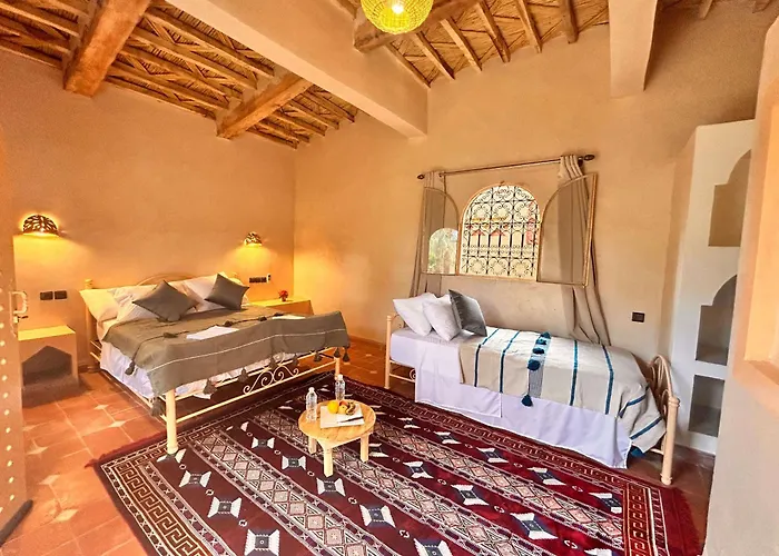 Serenity Lodge Zagora Guest House Restaurant & Desert Excursions