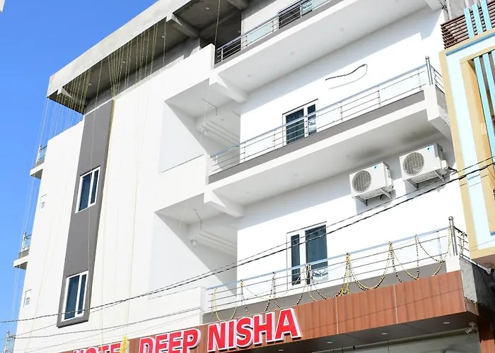 Hotel Deep Nisha