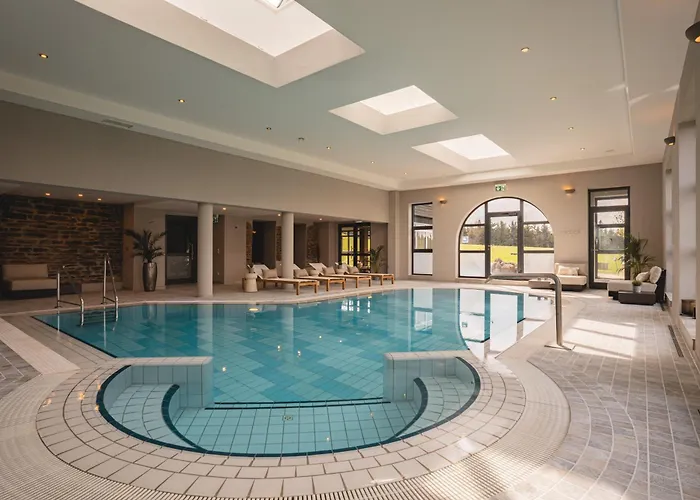 Naturhotel Sachsenbaude Oberwiesenthal - Indoor-Pool&Outdoor-Whirlpool