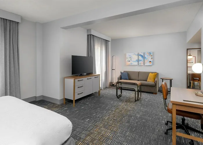 Homewood Suites By Hilton Orlando-Ucf Area