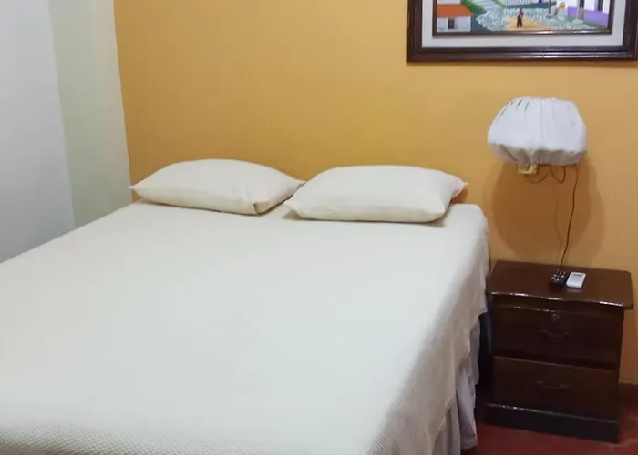 Hotel Acropolis Maya