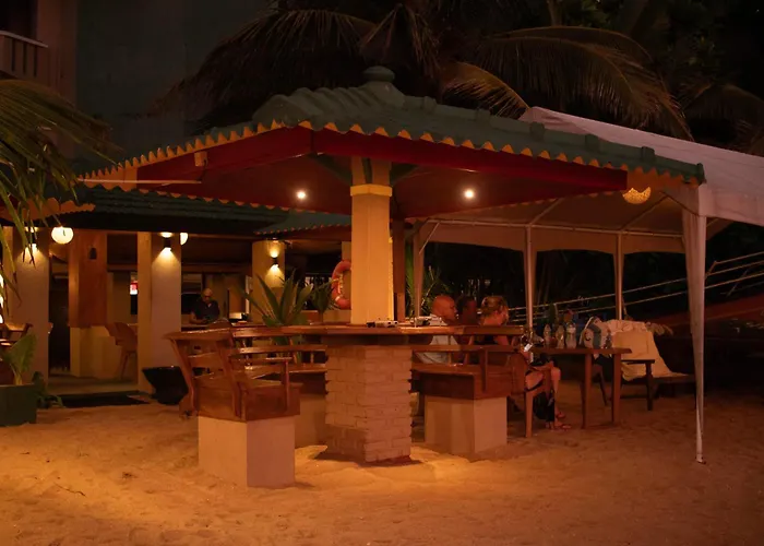 Hotel Coconut Bar Sea Lodge