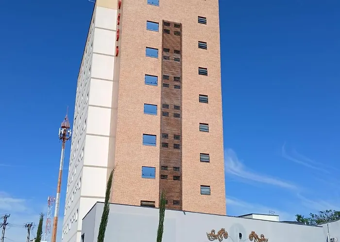 Pinda Palace Hotel