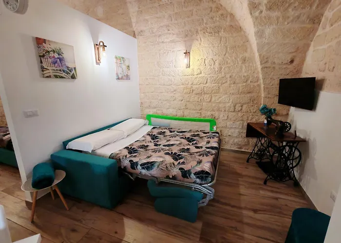 Salo Apartments