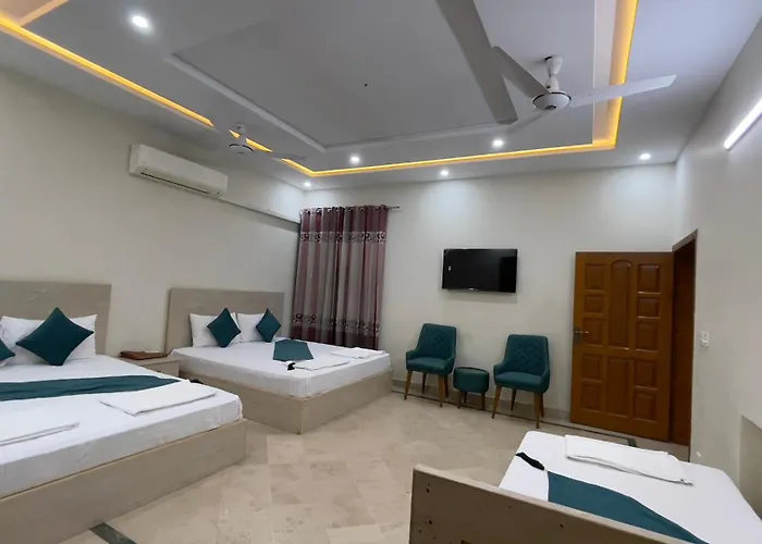Midways Guest House And Hotels