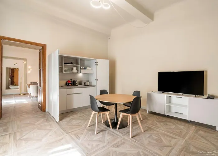 Hotel Adamas