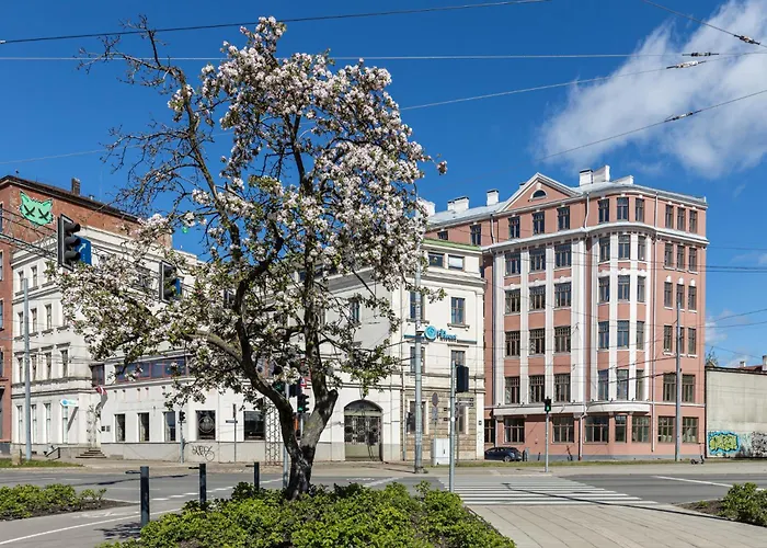P6 Old Town Apartments