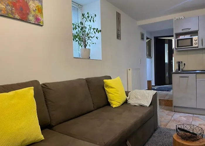 2-Room Flat With Private Entrance & Privat Parking