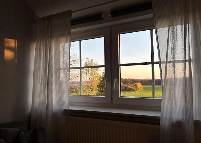 Ruhige Ferienwohnung mit Waldblick