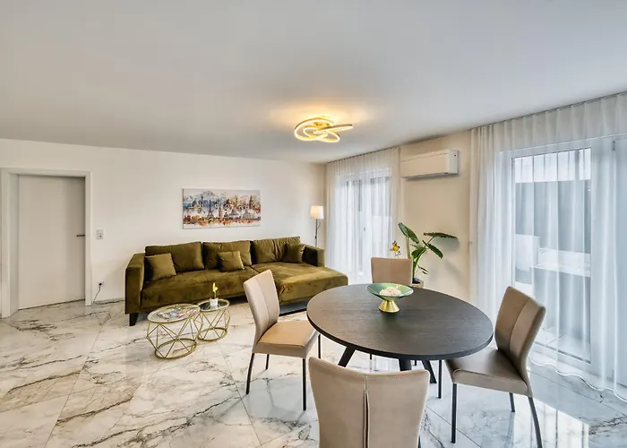 Modernes großes Apartment zentrumsnah Business und Urlaub