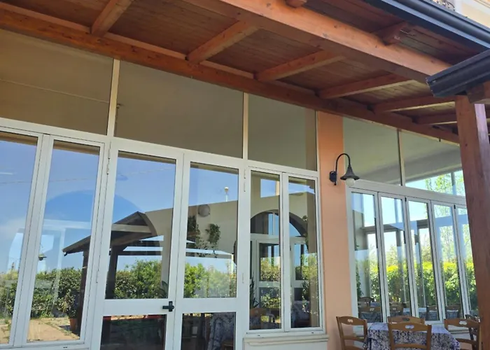 Hotel Ristorante La Decanata