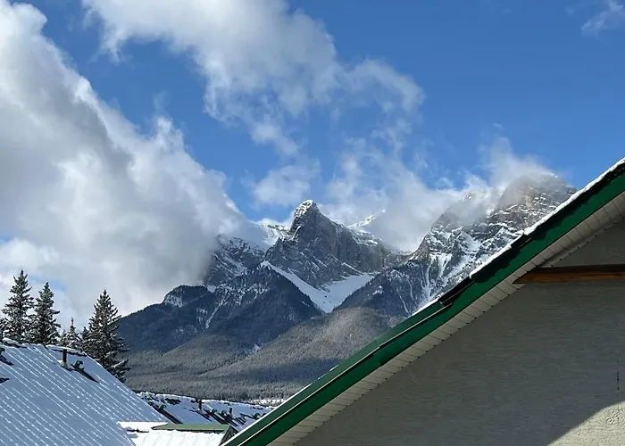 Banff Woods Lodge