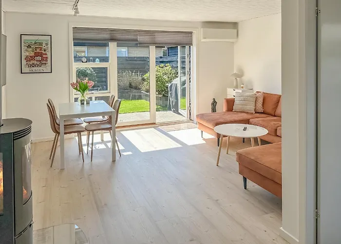 Gorgeous Apartment In Skagen With Wifi