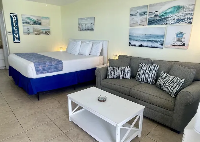 Beachgate Condo Suites And Hotel 438 Condo