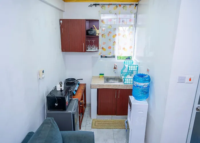 Affordable Modern Studio With Wifi Netflix In Bamburi Mtambo Near Beach & Town